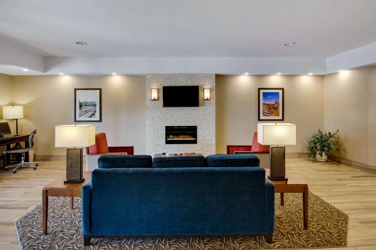 Comfort Inn Airport Roanoke Esterno foto