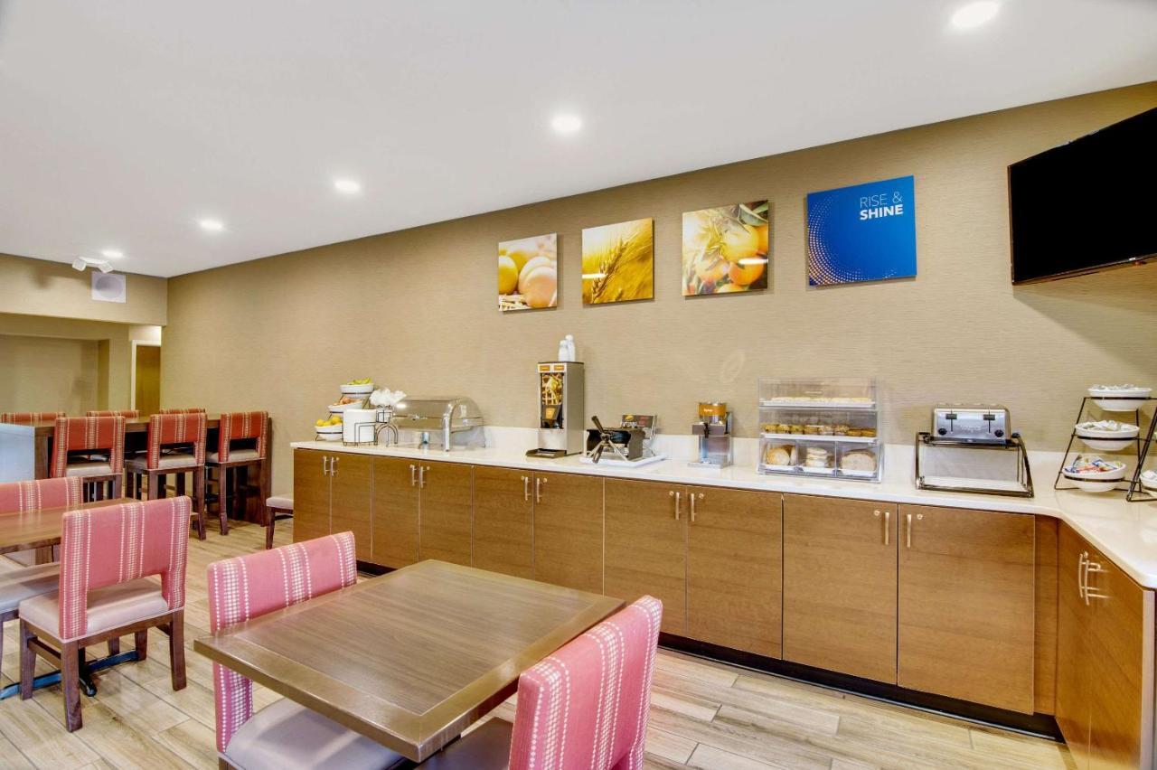 Comfort Inn Airport Roanoke Esterno foto
