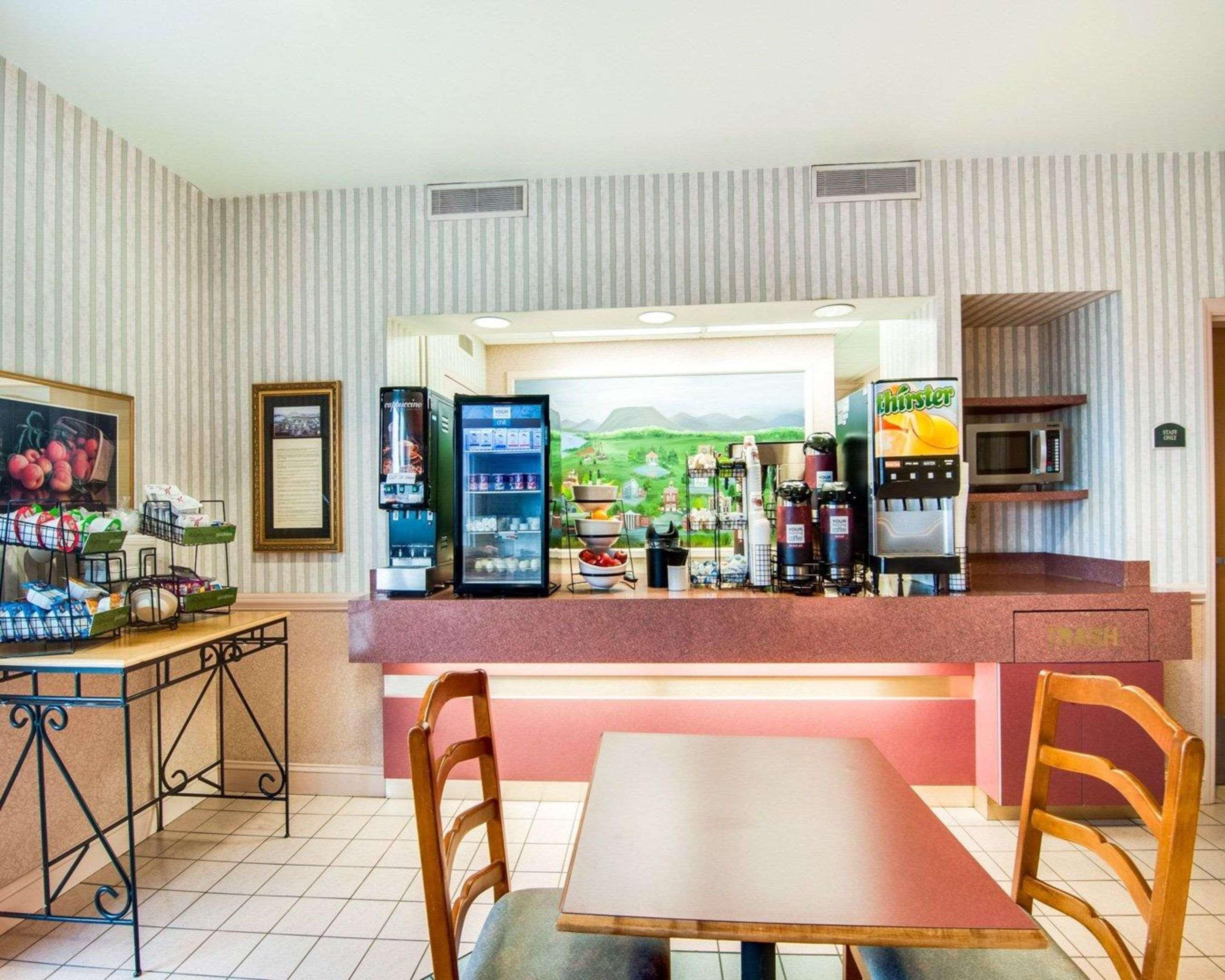 Comfort Inn Airport Roanoke Esterno foto