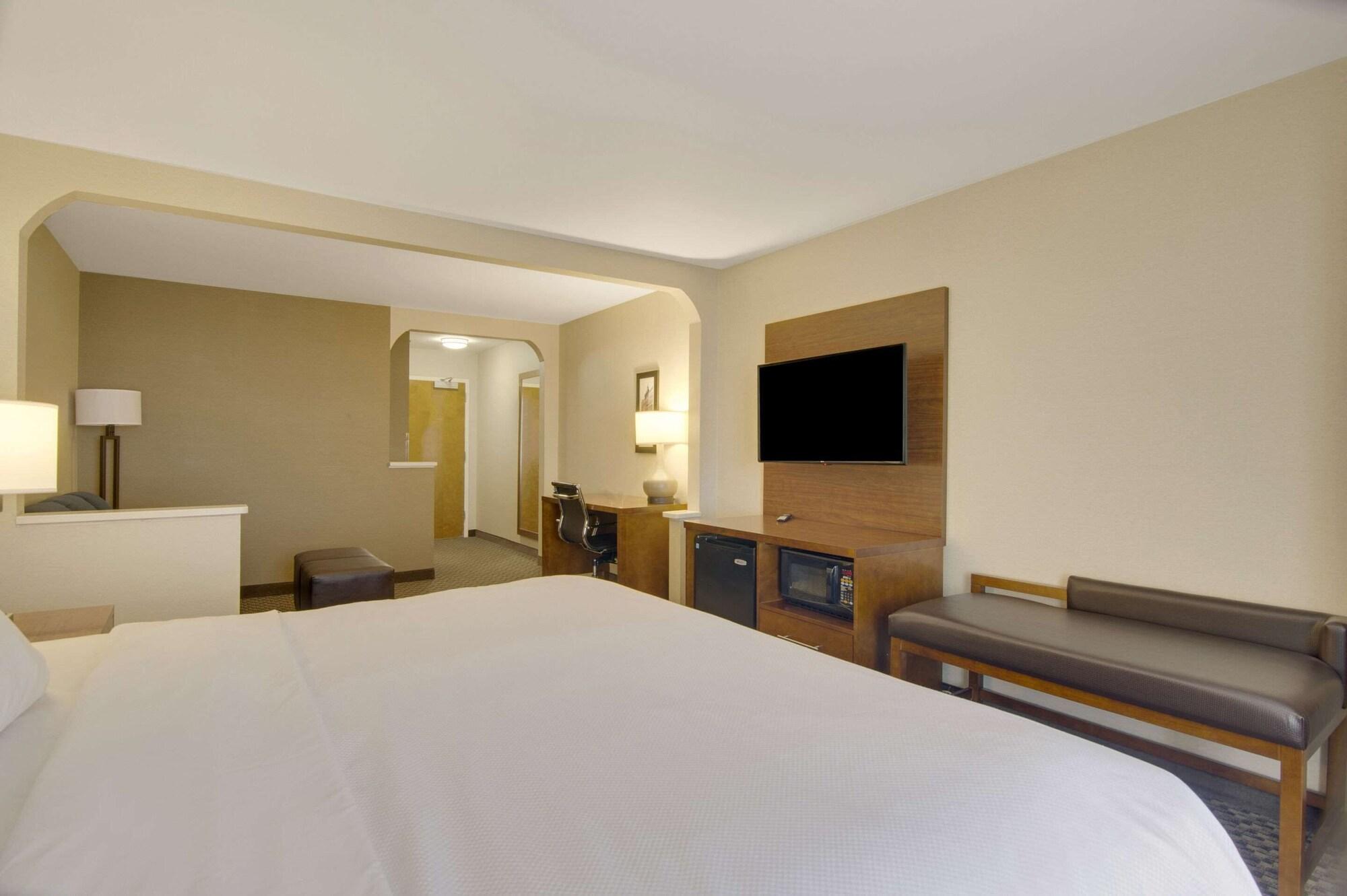 Comfort Inn Airport Roanoke Esterno foto