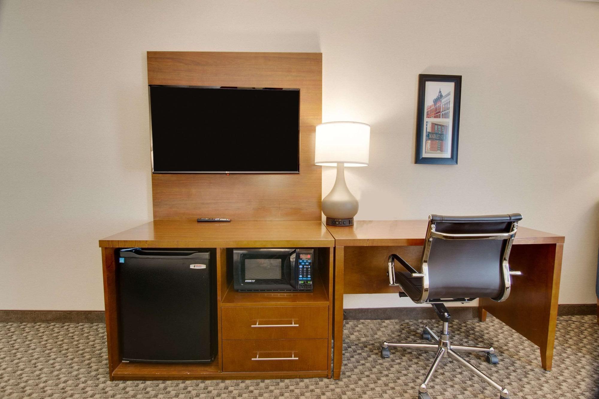 Comfort Inn Airport Roanoke Esterno foto