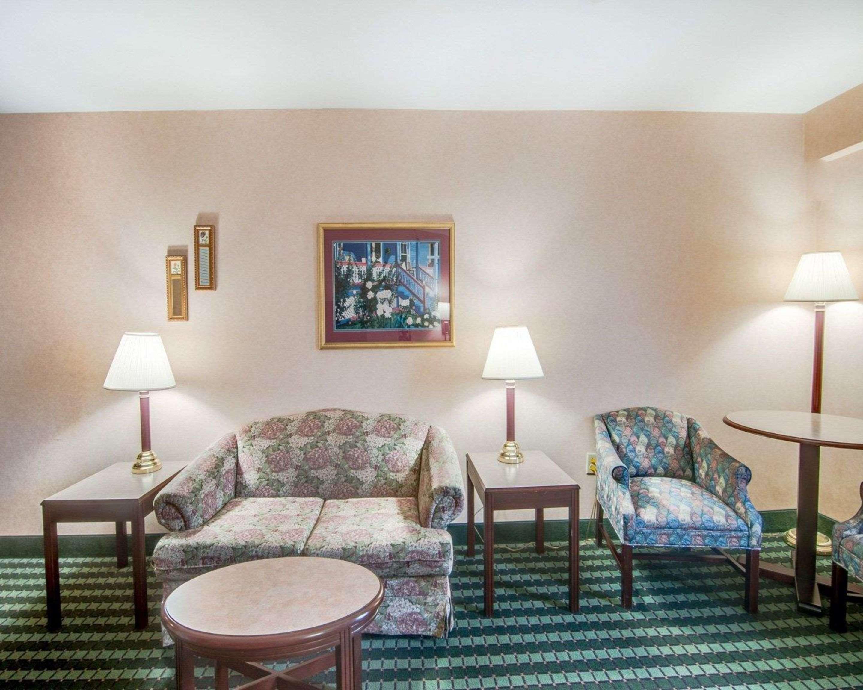 Comfort Inn Airport Roanoke Esterno foto